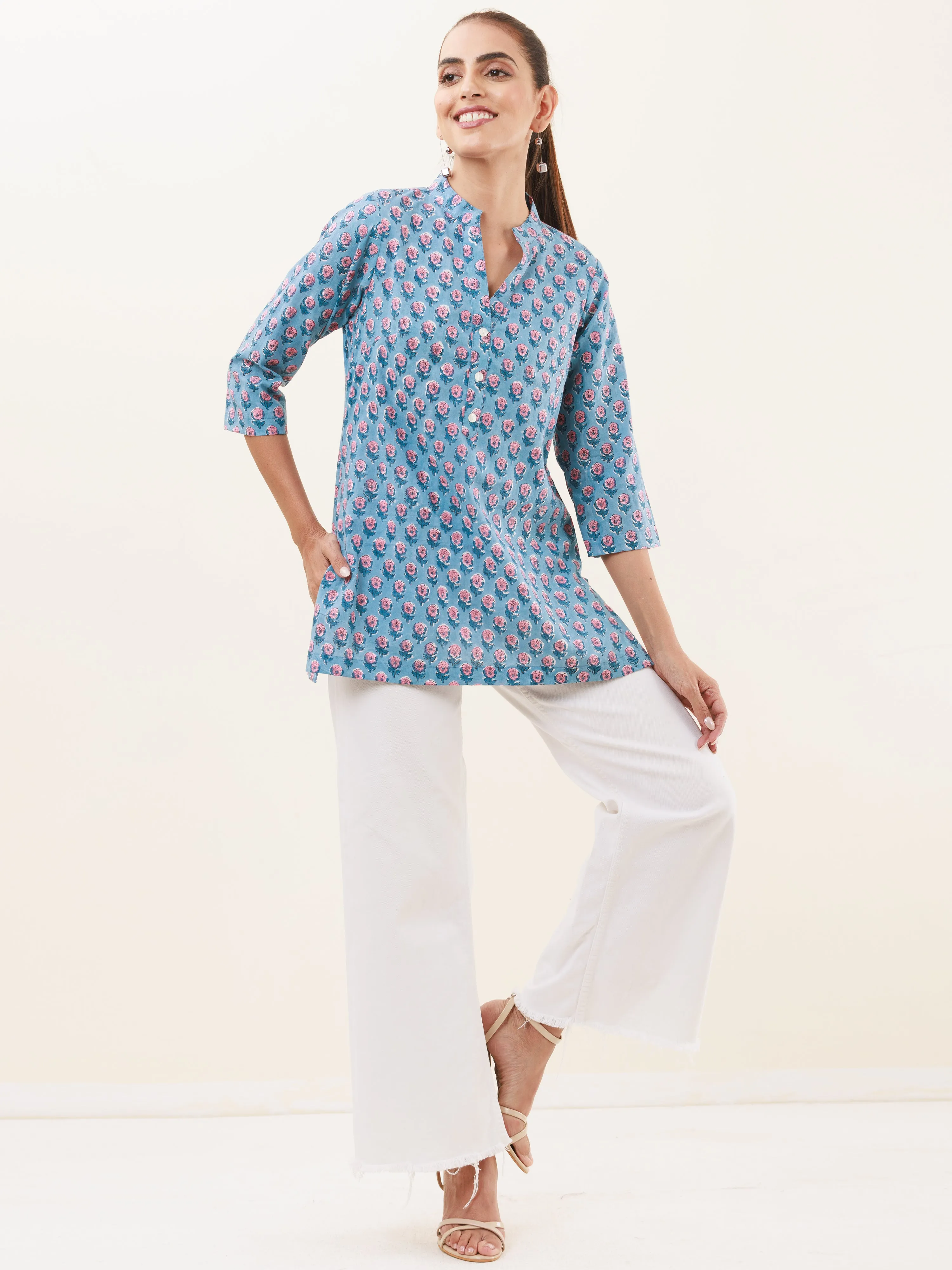 Bahaar Falak Top