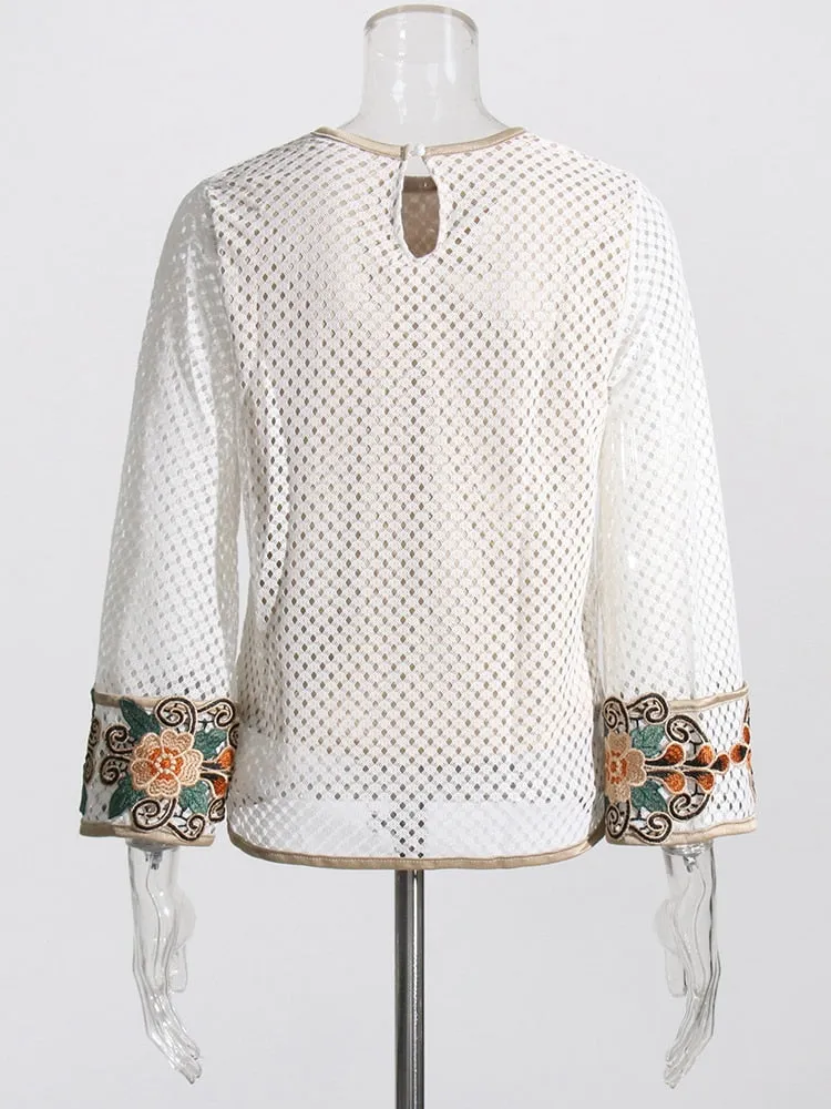 Patchwork Embroidery  T Shirt For Women Round Neck Flare Sleeve Streetwear Hollow Out Loose T Shirts Female Autumn