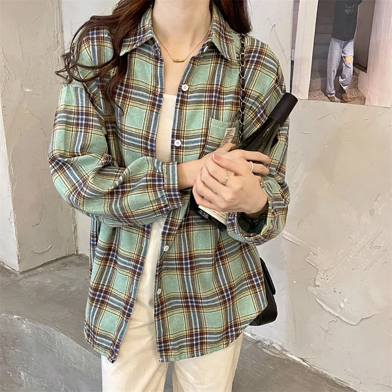 Plaid Women Shirts Autumn Fashion Loose Lantern Sleeve Korean Turn Down Collar Female Button Up Tops Causal Pocket Shirts
